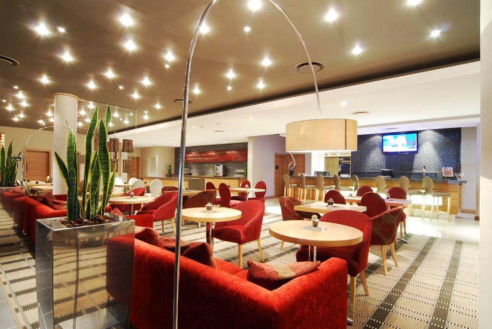 Holiday Inn Express Sandton-Woodmead By Ihg Extérieur photo