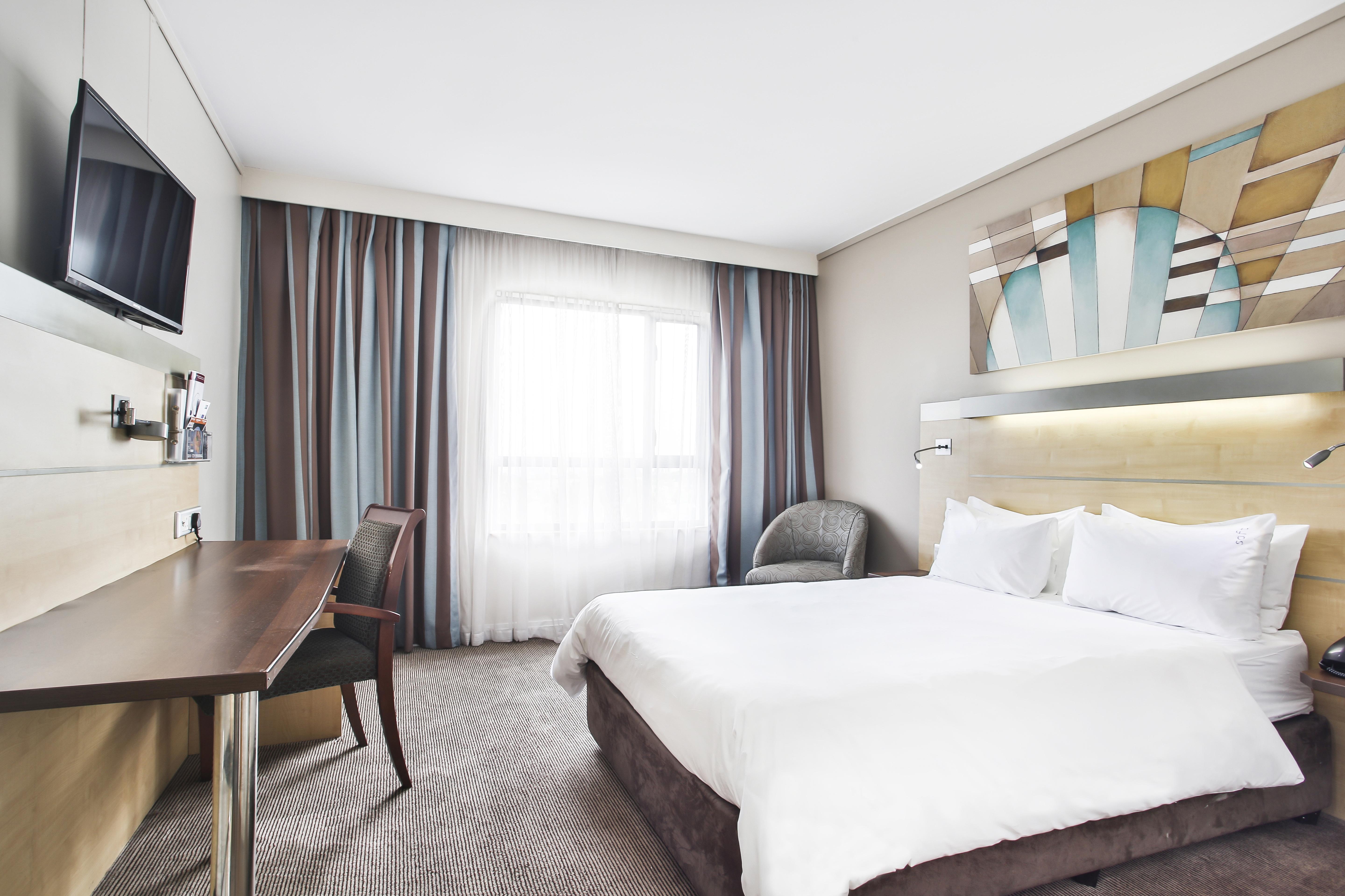 Holiday Inn Express Sandton-Woodmead By Ihg Extérieur photo