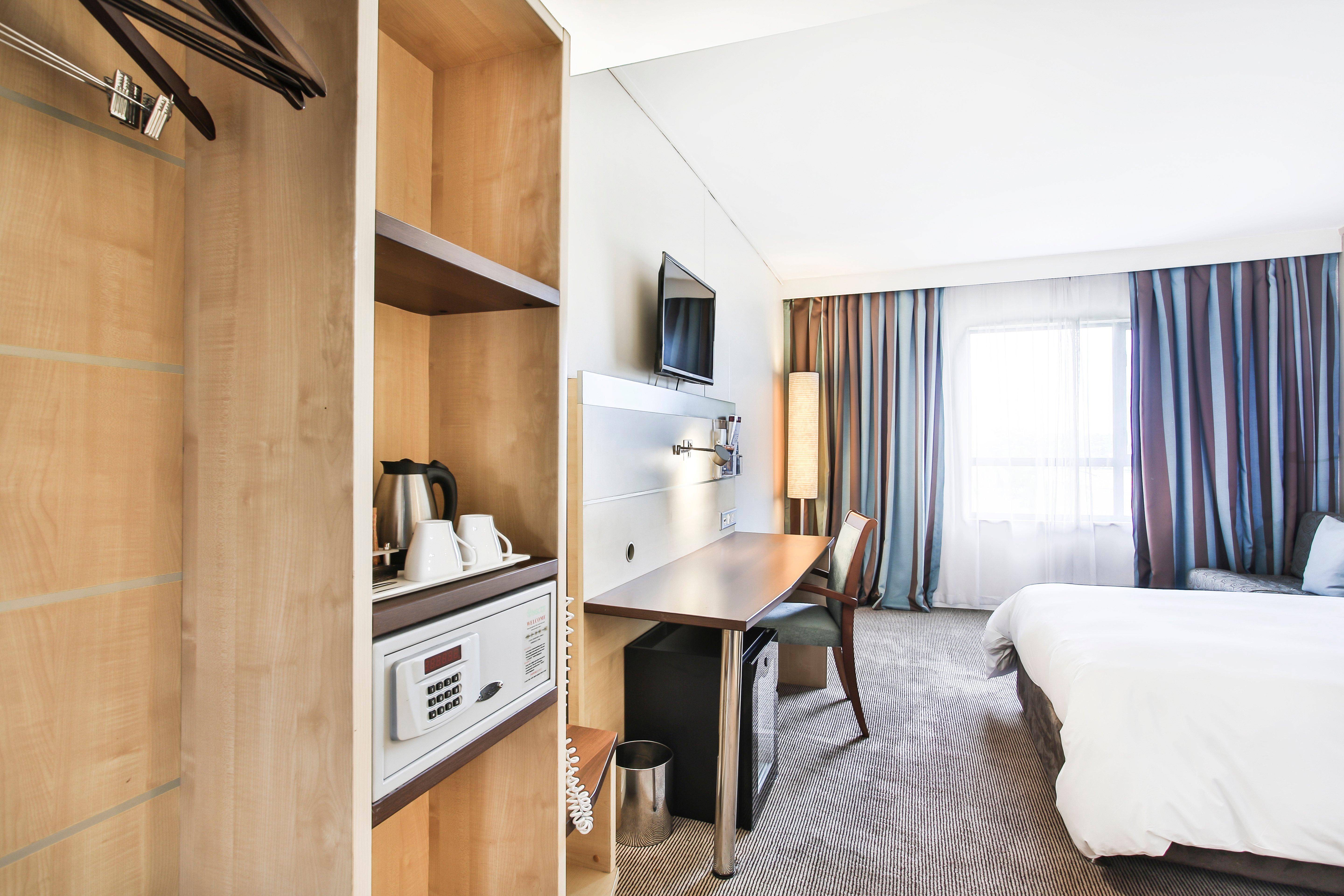 Holiday Inn Express Sandton-Woodmead By Ihg Extérieur photo