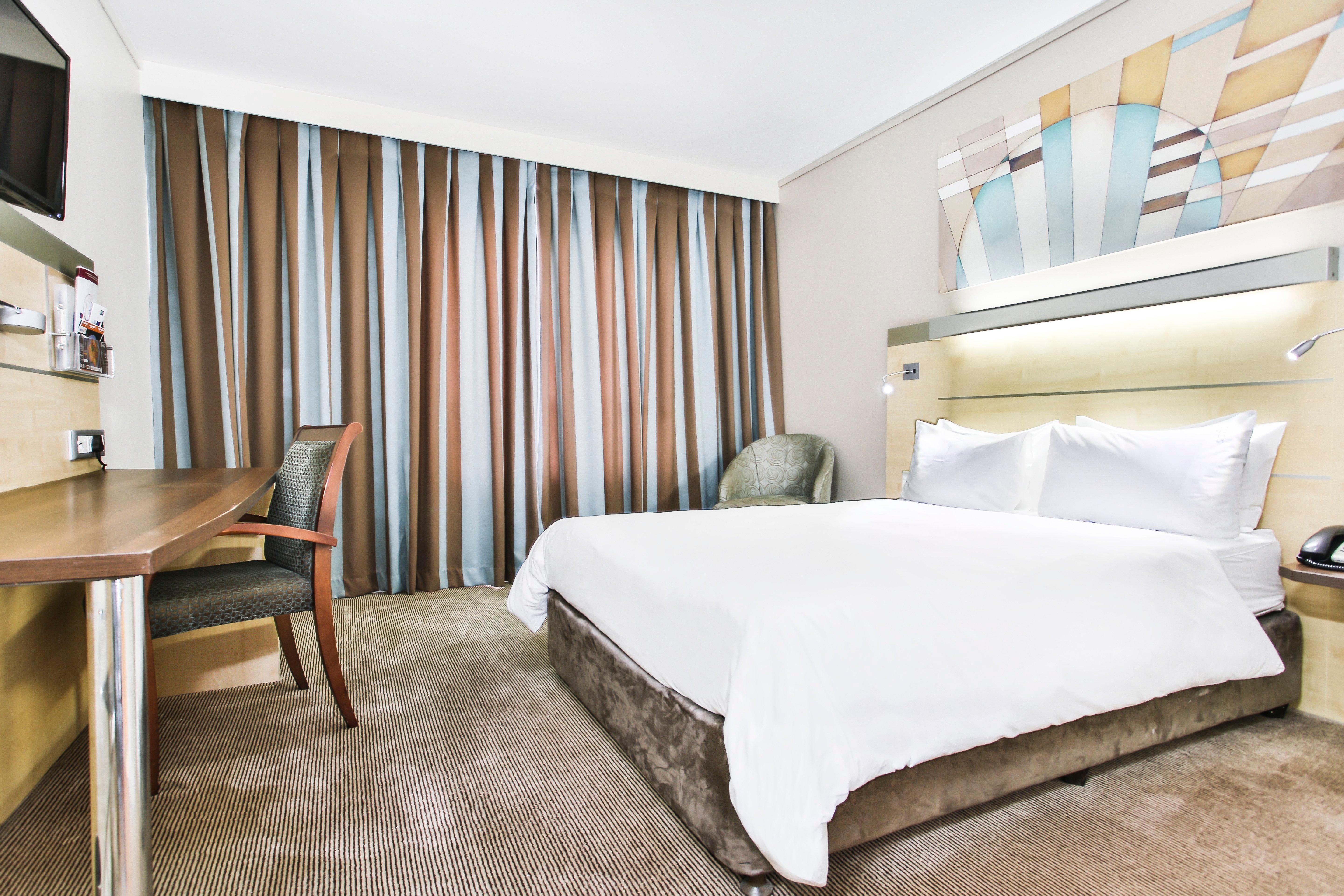 Holiday Inn Express Sandton-Woodmead By Ihg Extérieur photo