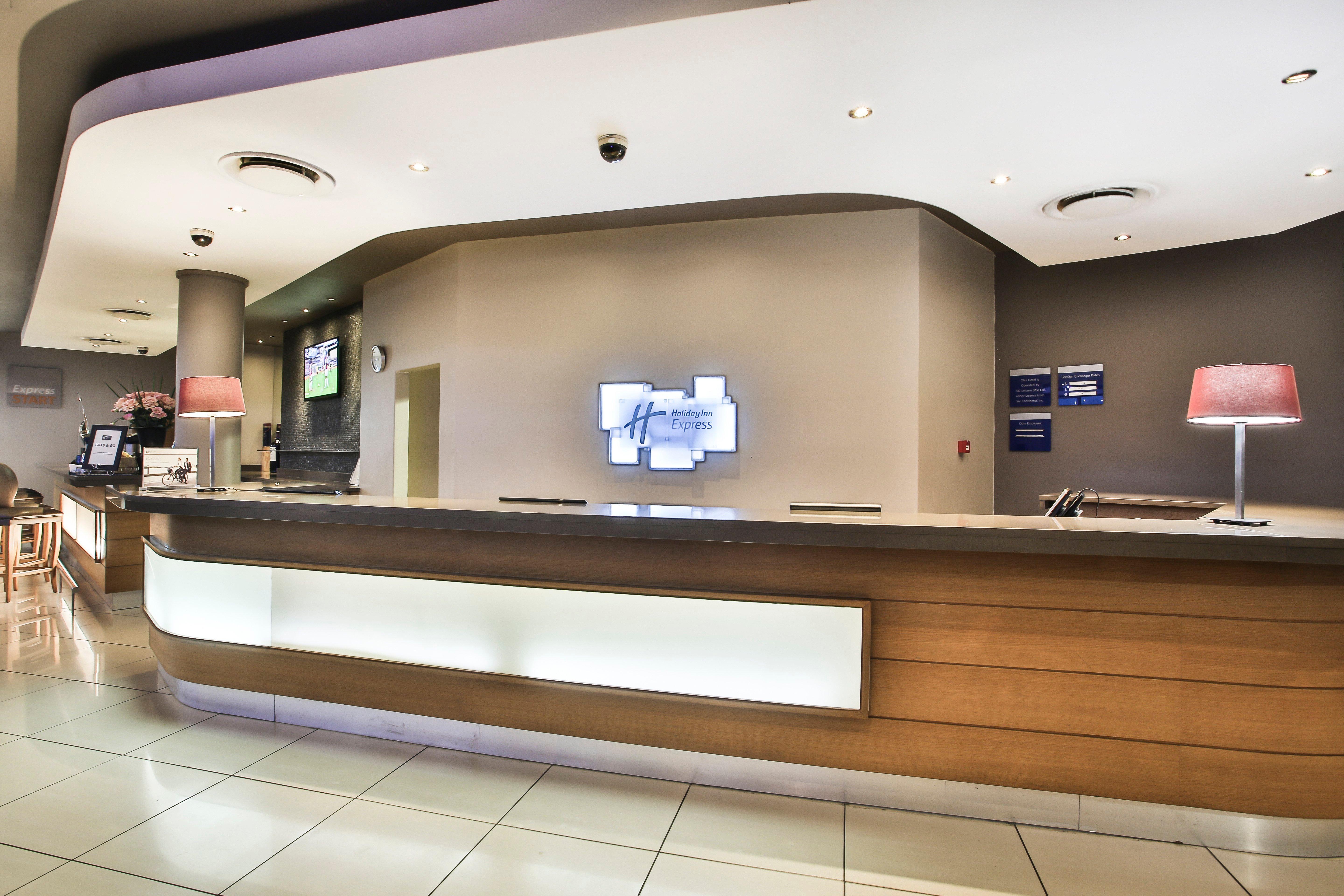 Holiday Inn Express Sandton-Woodmead By Ihg Extérieur photo