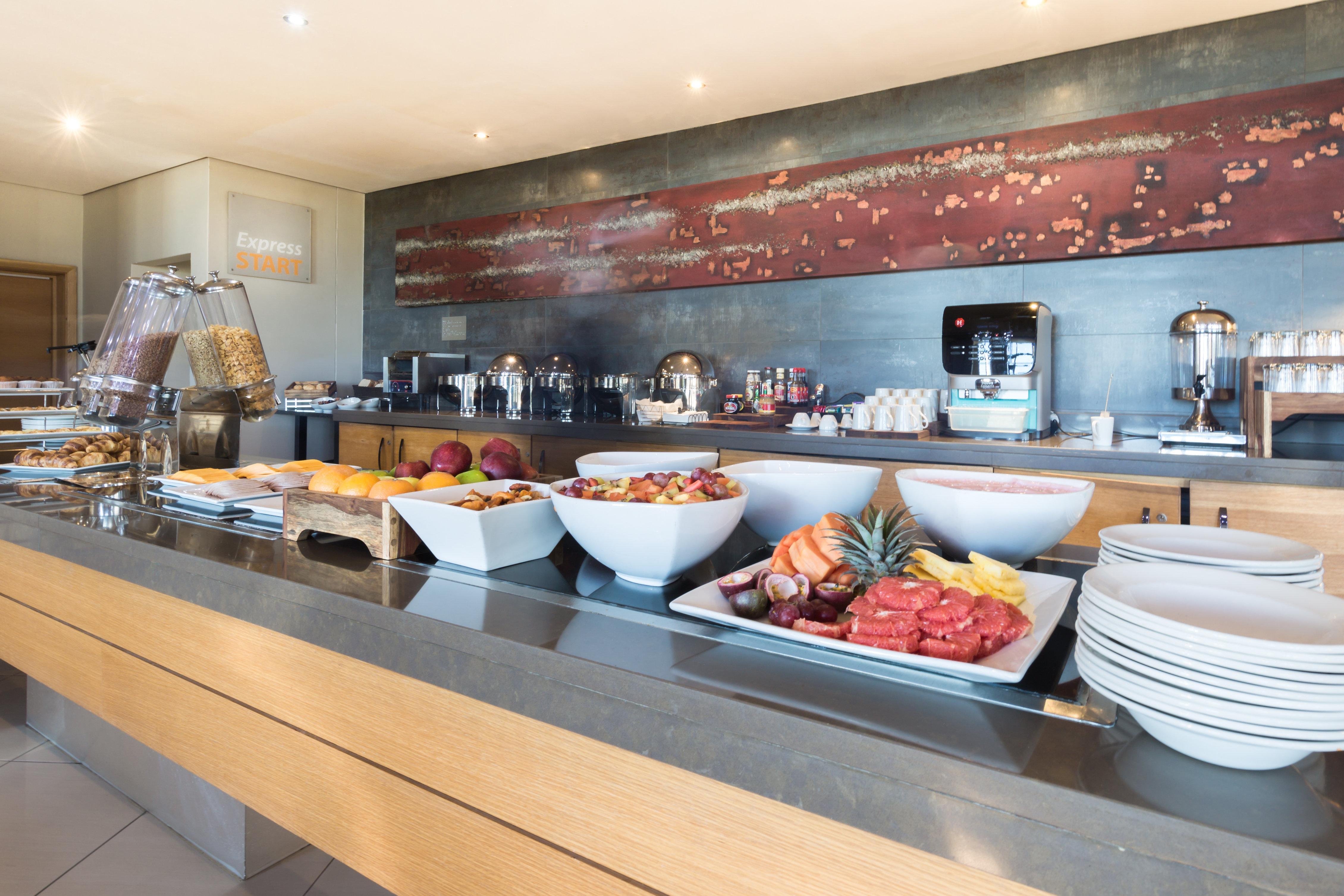 Holiday Inn Express Sandton-Woodmead By Ihg Extérieur photo