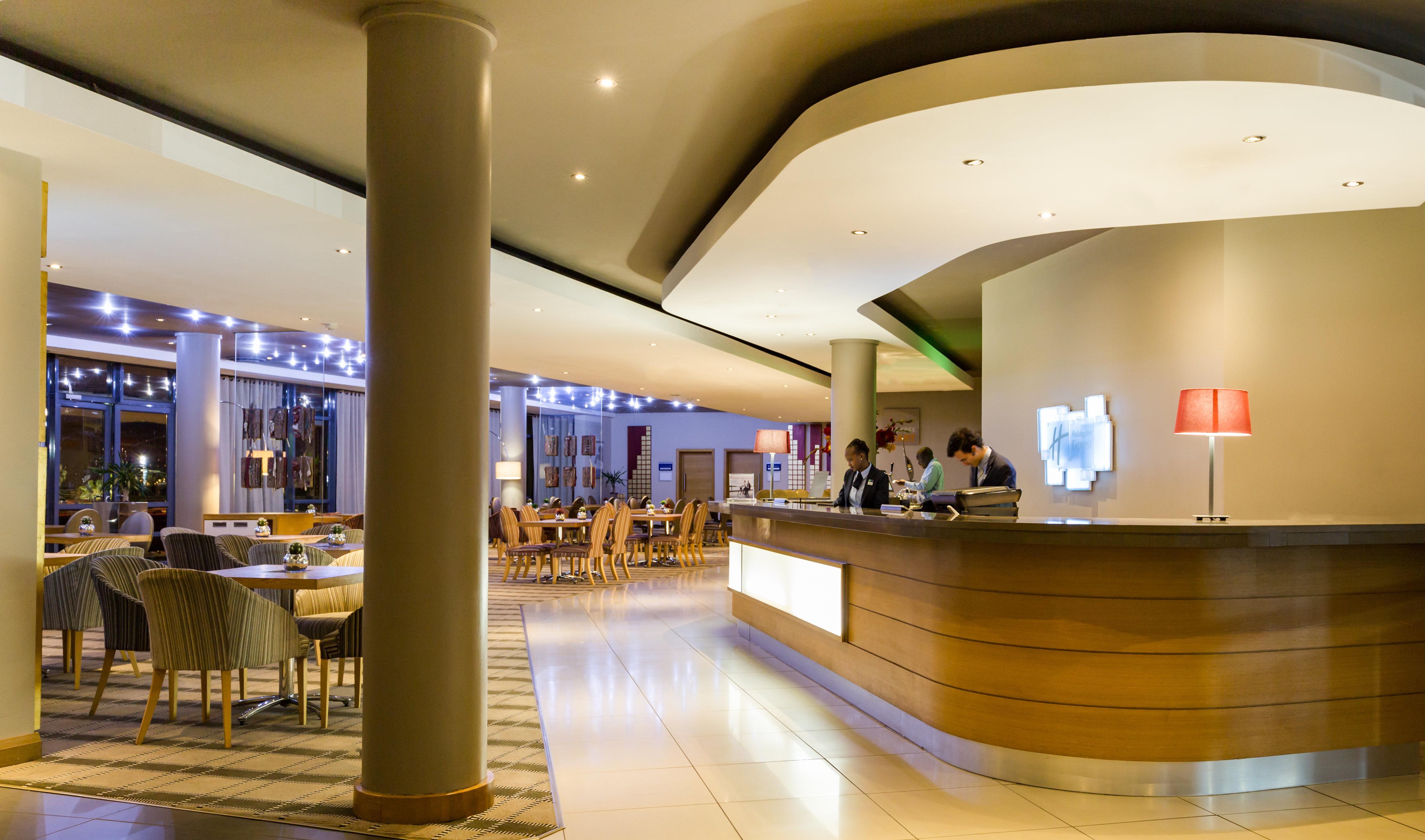 Holiday Inn Express Sandton-Woodmead By Ihg Extérieur photo