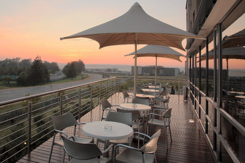 Holiday Inn Express Sandton-Woodmead By Ihg Extérieur photo